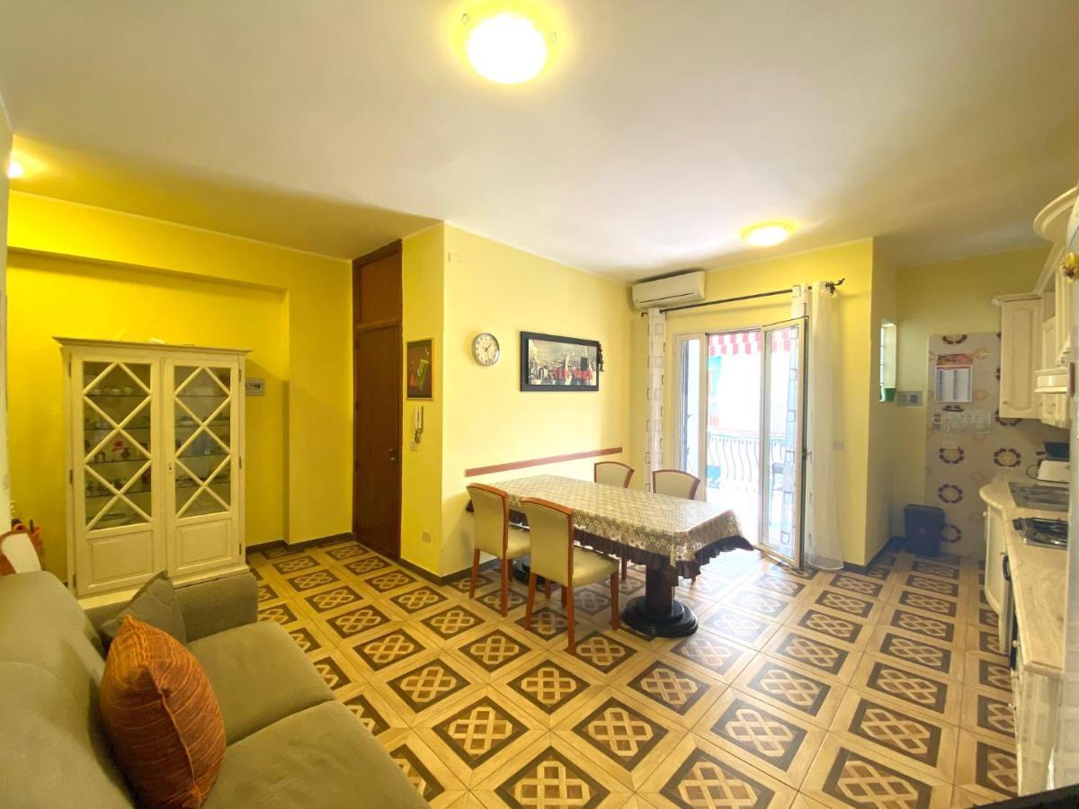 Casa Vacanze Rosy 지아르디니낙소스 외부 사진