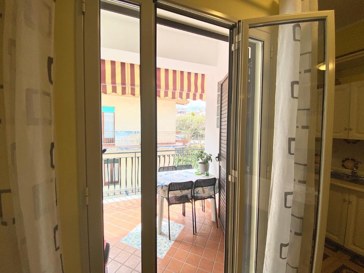 Casa Vacanze Rosy 지아르디니낙소스 외부 사진